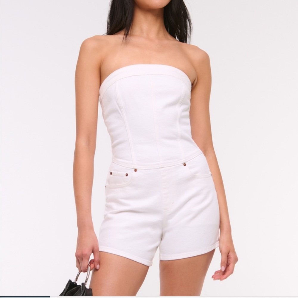 NWT Abercrombie & Fitch - White Strapless Denim Romper